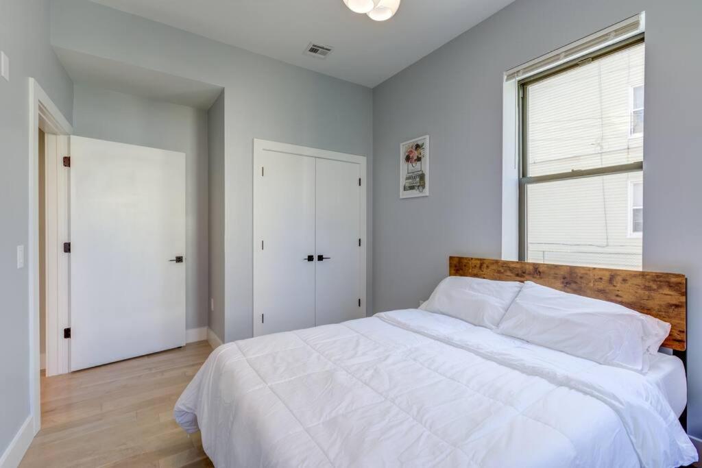 Luxury Designer Theme 2Br Apt Near Nyc / Thepath Appartement Newark Buitenkant foto